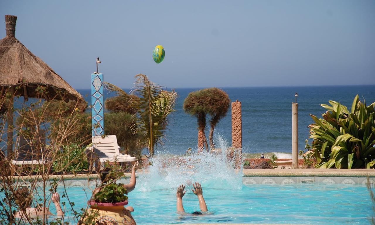 Terre D'Afrique Hotel Popenguine Buitenkant foto